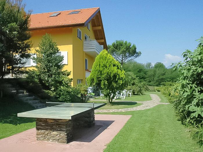 Bellavista A Garten Appartement Mit Pool Colico Zewnętrze zdjęcie